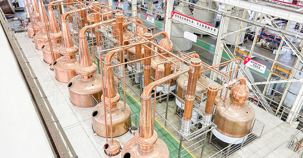 China Pot Still Distillation Techniques That Define Authentic Baijiu China Pot Still Distillation Techniques That Define Authentic Baijiu
